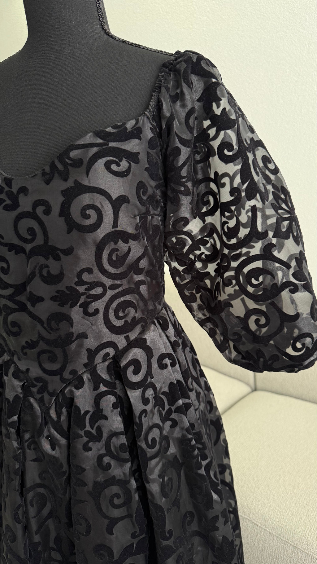 Giya Dress