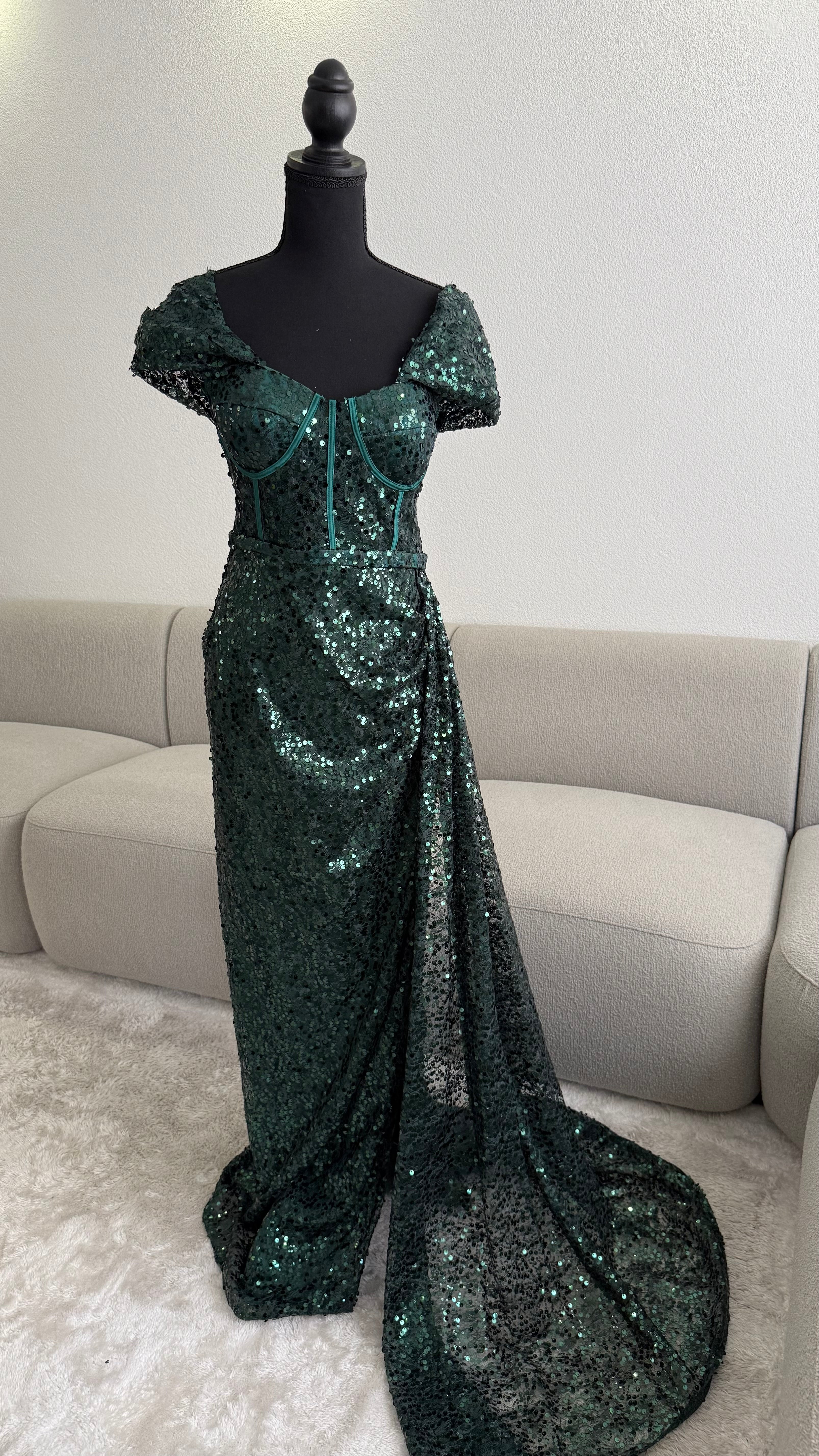 Piril Dress