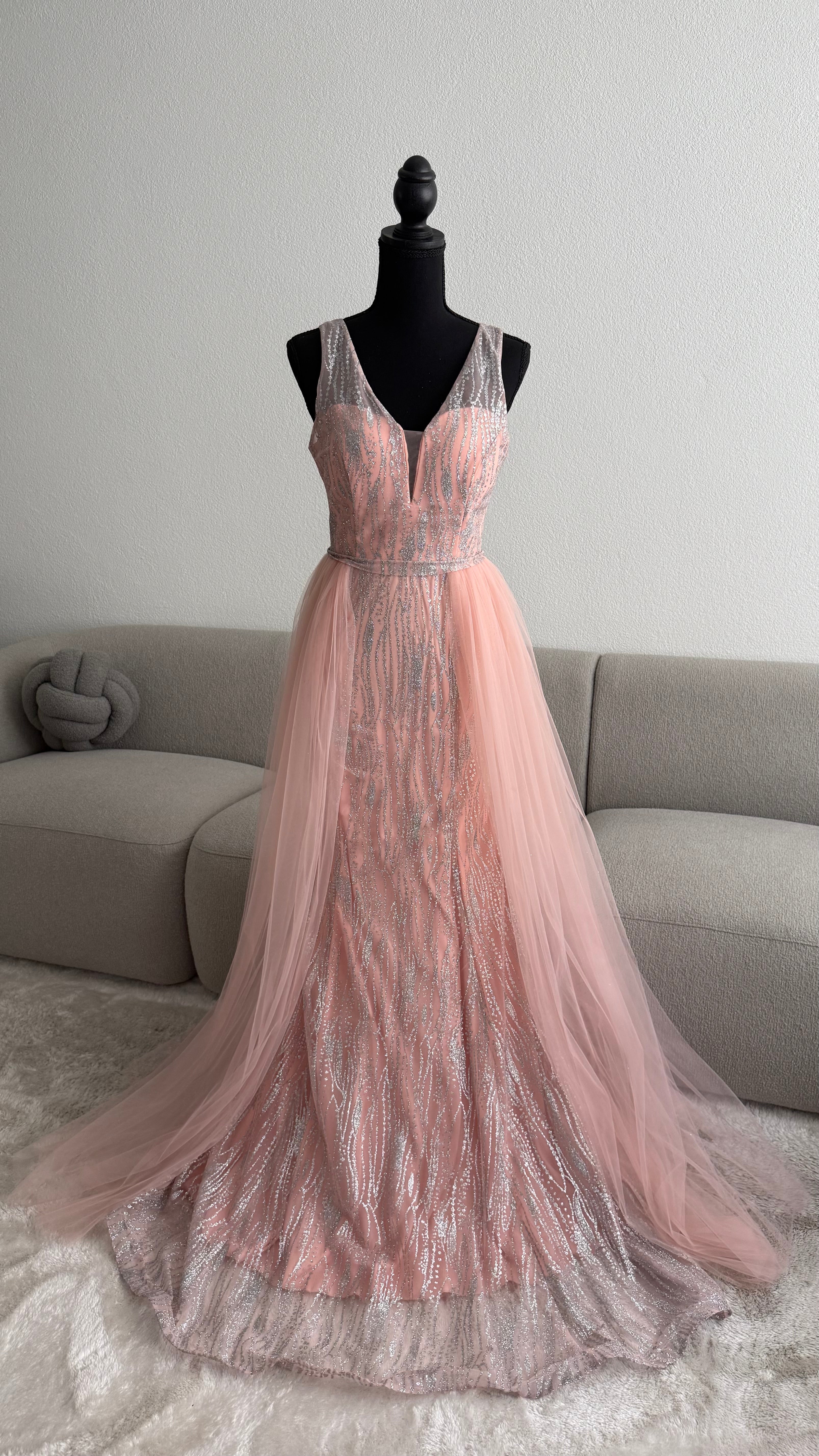Loya Dress