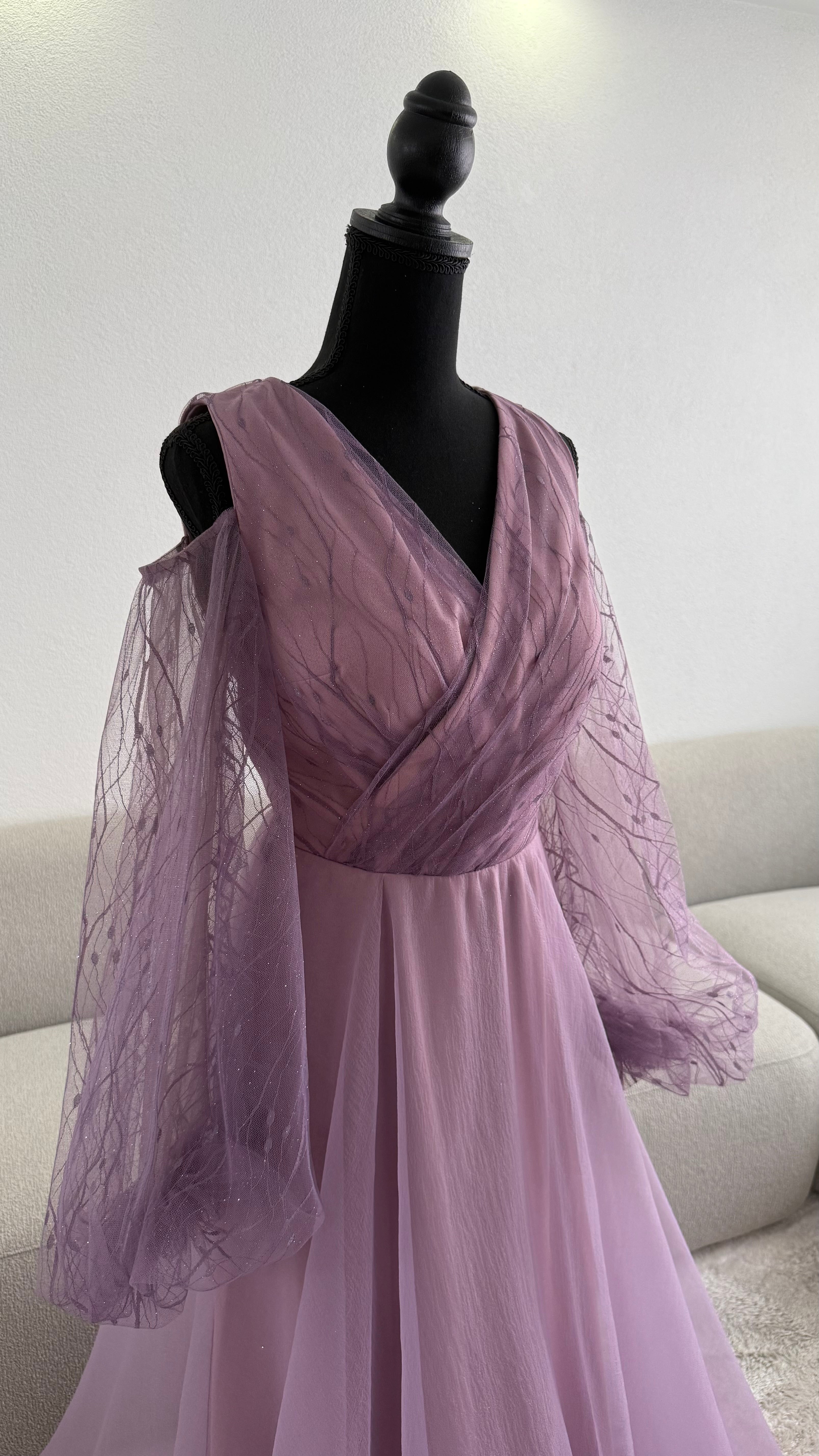 Mora Dress