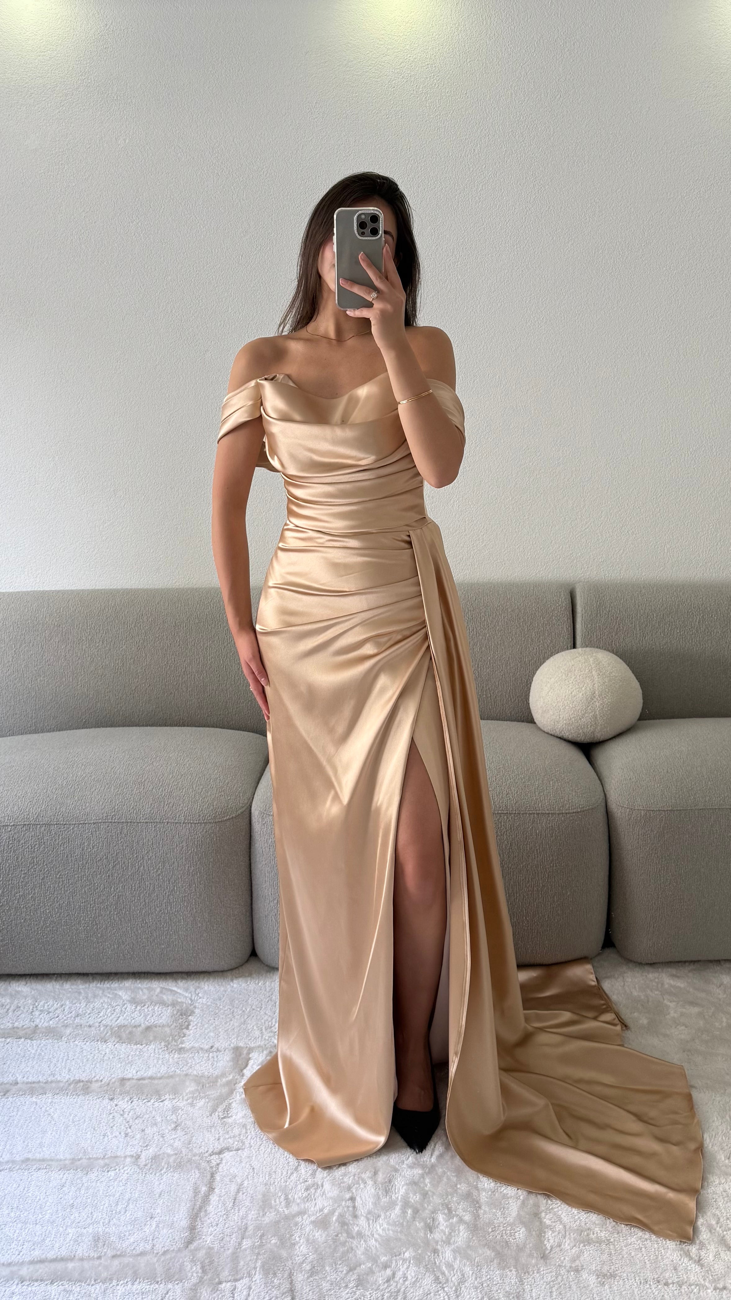 Evy Dress - Gold
