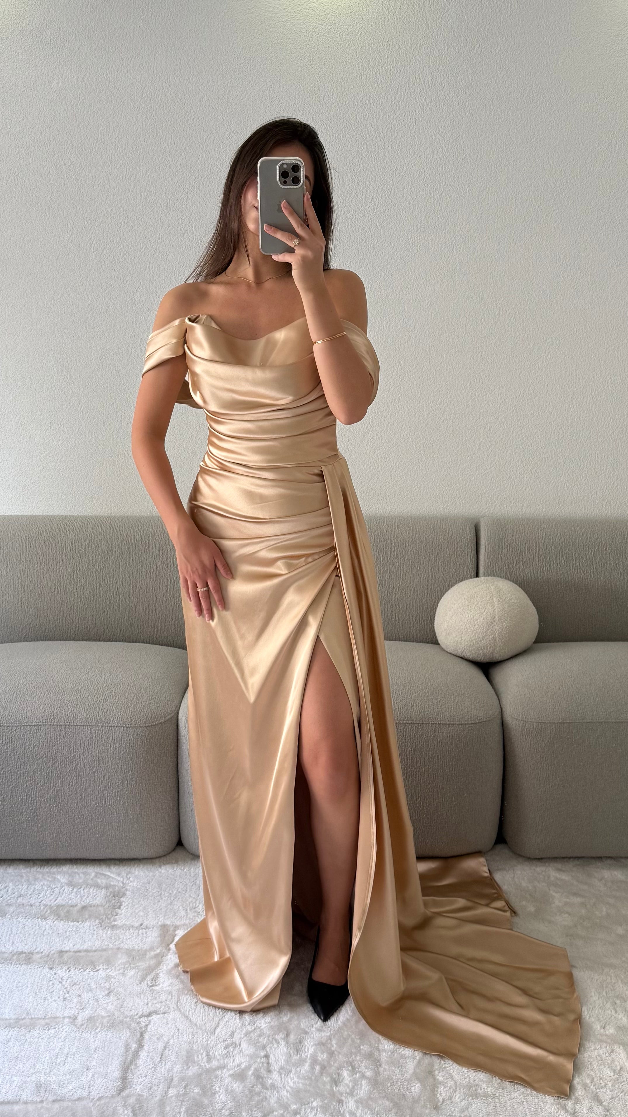 Evy Dress - Gold